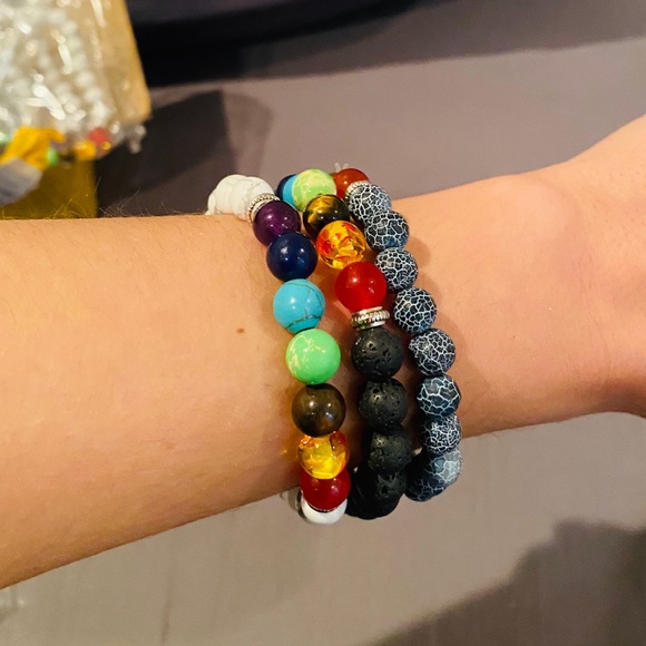 ✨3 for $25 blue 7 stone chakra healing bracelet. - Picture 4 of 5